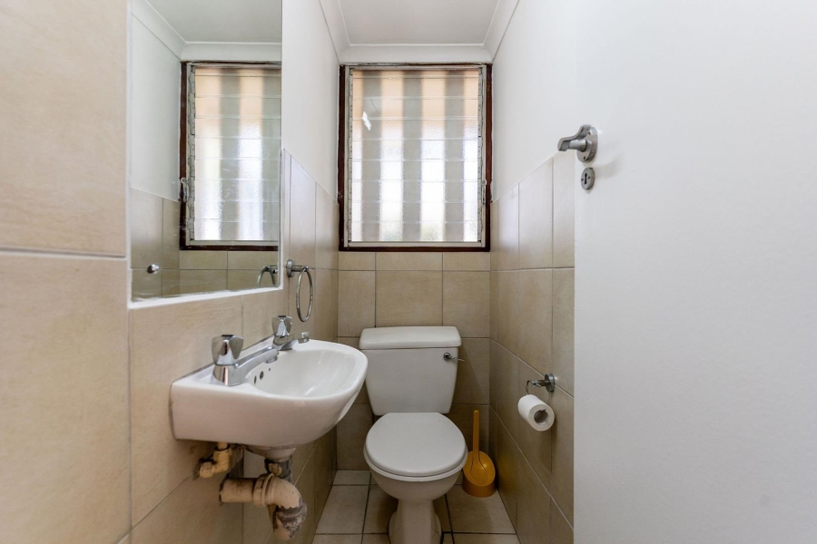 3 Bedroom Property for Sale in Claremont Western Cape